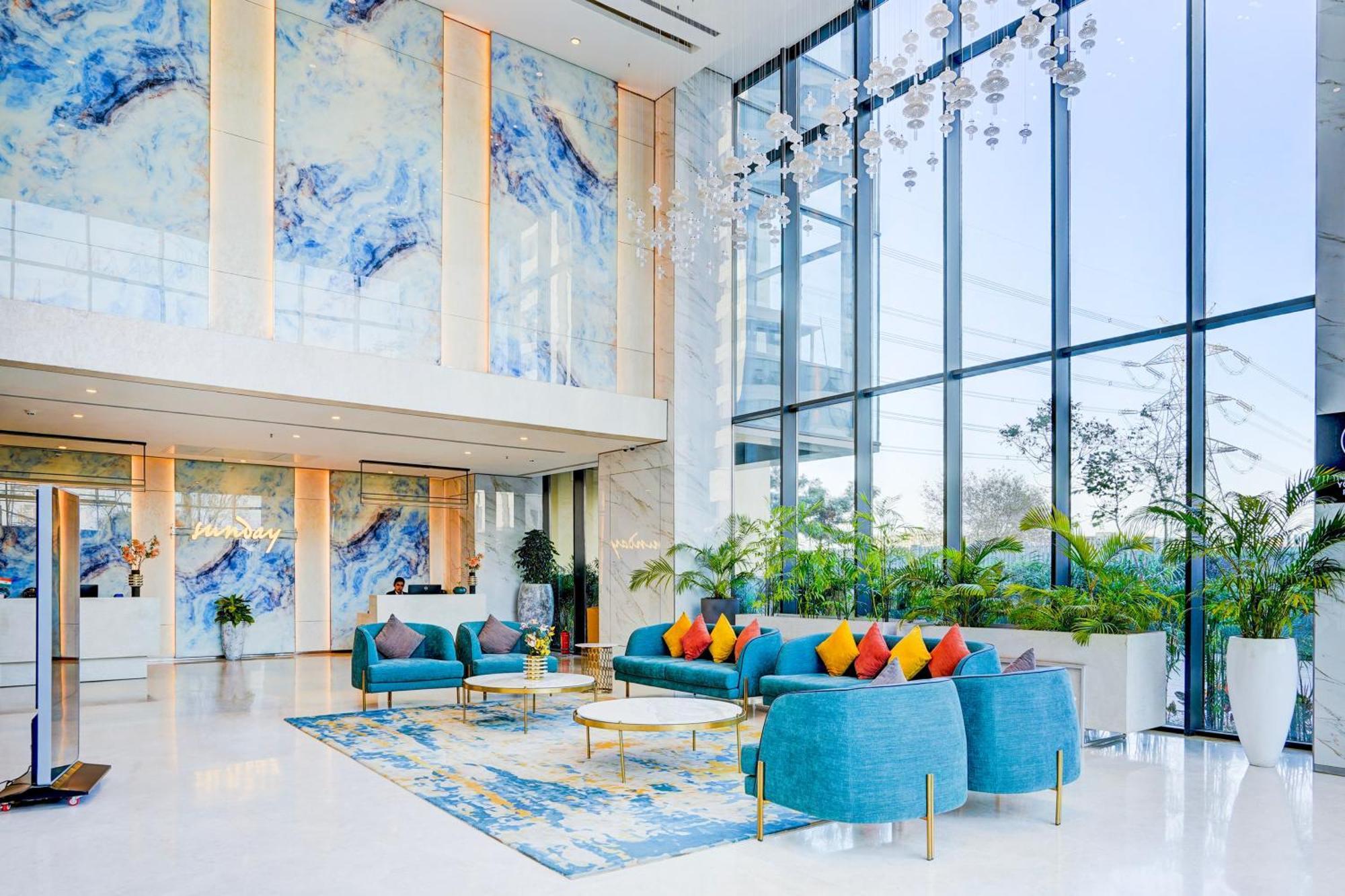 Sunday Hotels And Residences Gurgaon Exterior photo