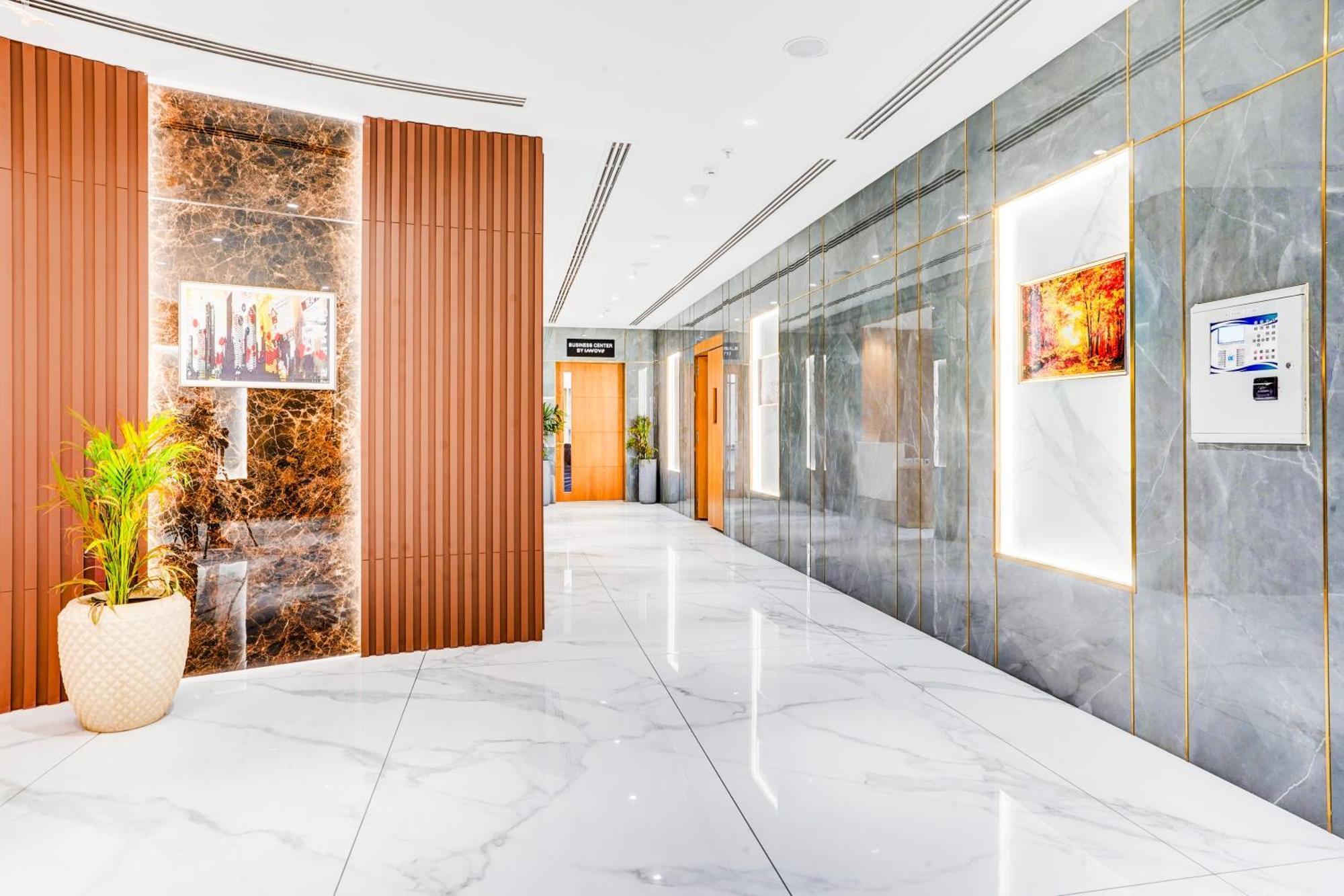 Sunday Hotels And Residences Gurgaon Exterior photo