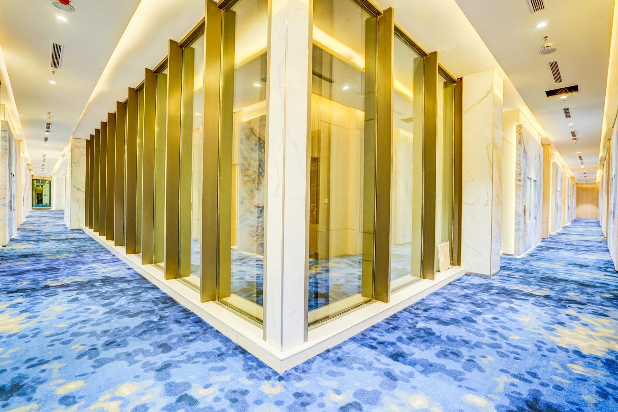 Sunday Hotels And Residences Gurgaon Exterior photo